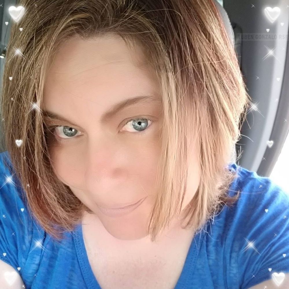 Meet your Posher, Candace